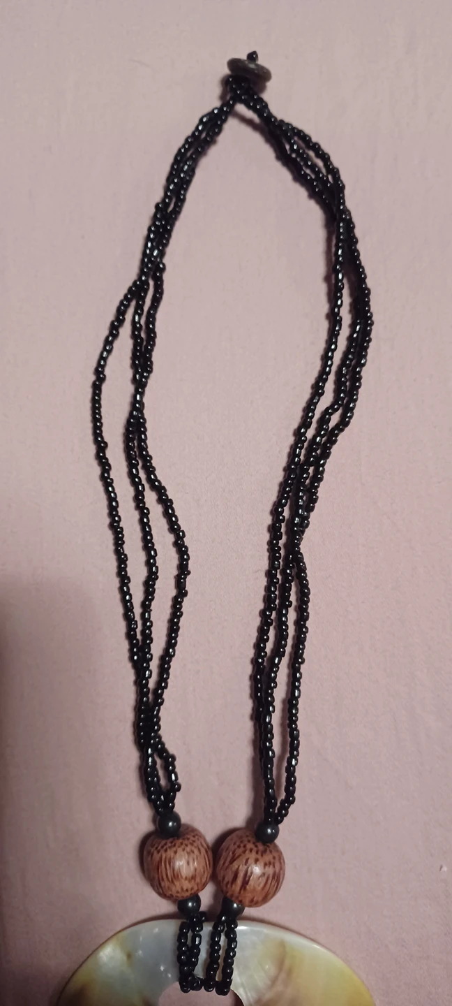 Shell Necklace image indicator(3)