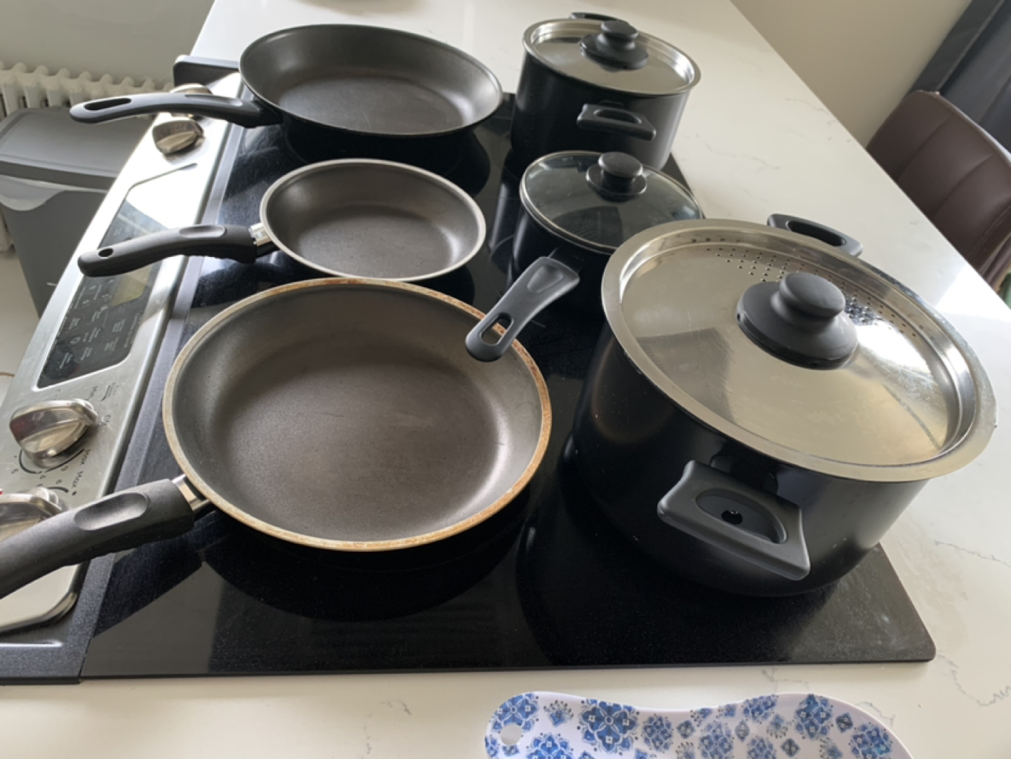 Cookware set moving sales - photo 2