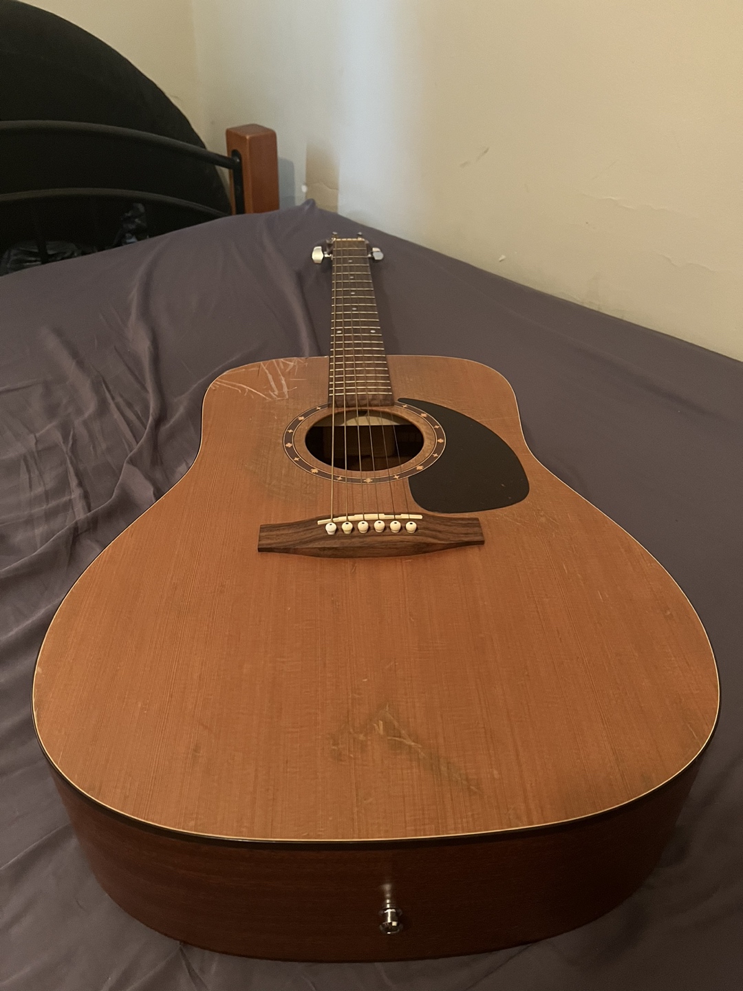 Guitar {Norman ST40} thumbnail