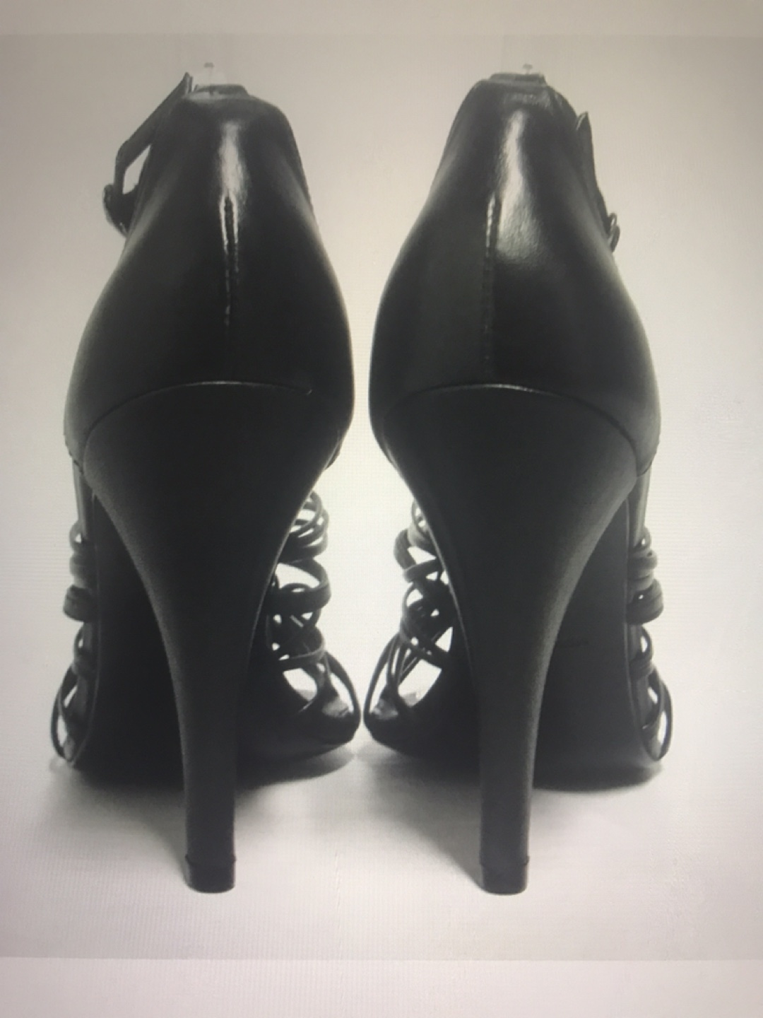 New POUR LA VICTOIRE Black Strappy Heel Leather Sandals 7 image indicator(3)