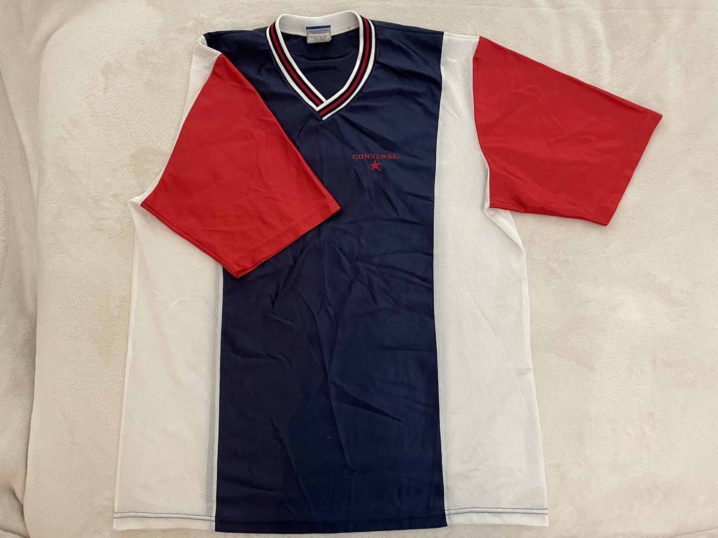 Converse Shirt thumbnail