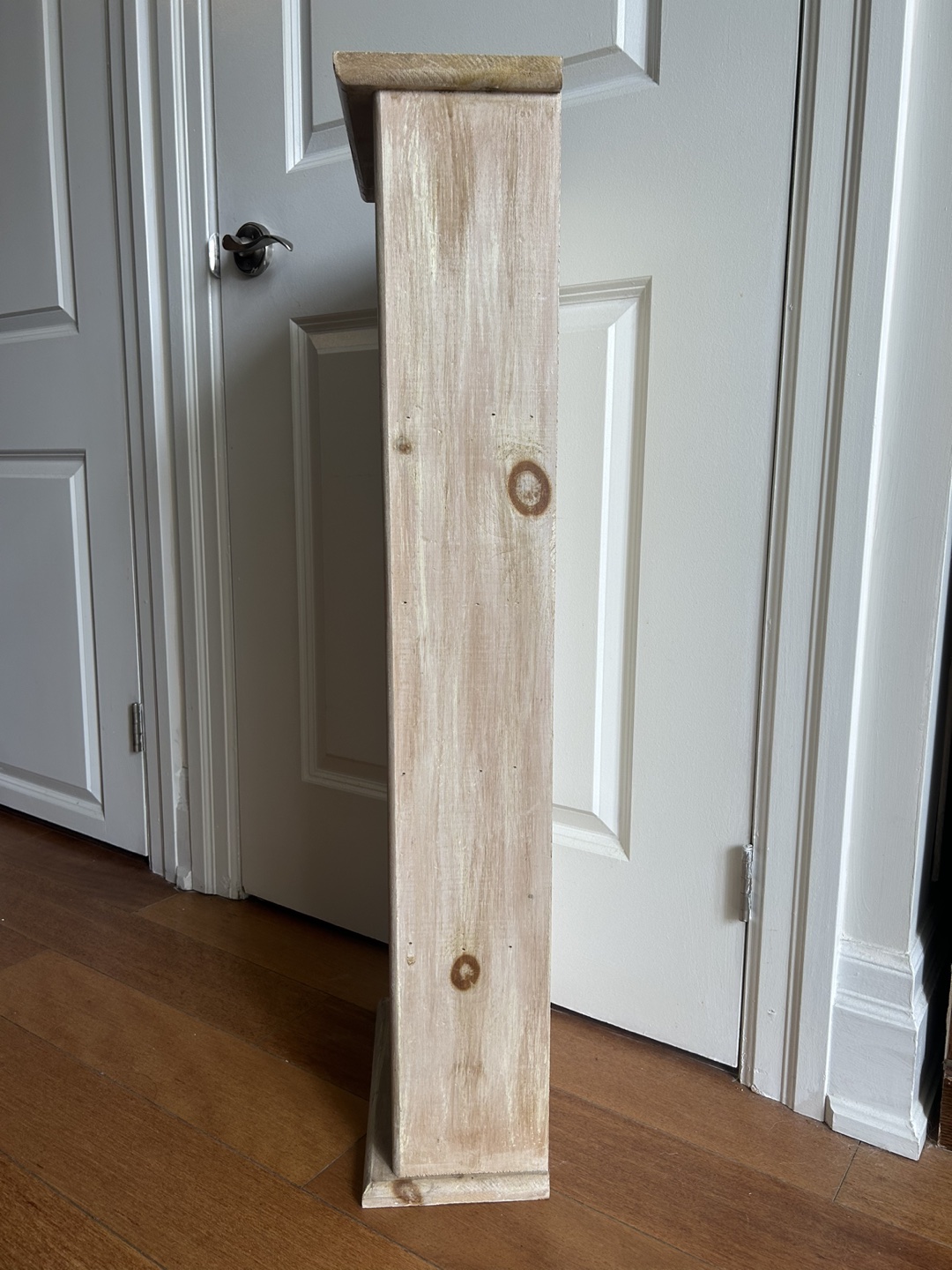 Shelving unit - photo 2