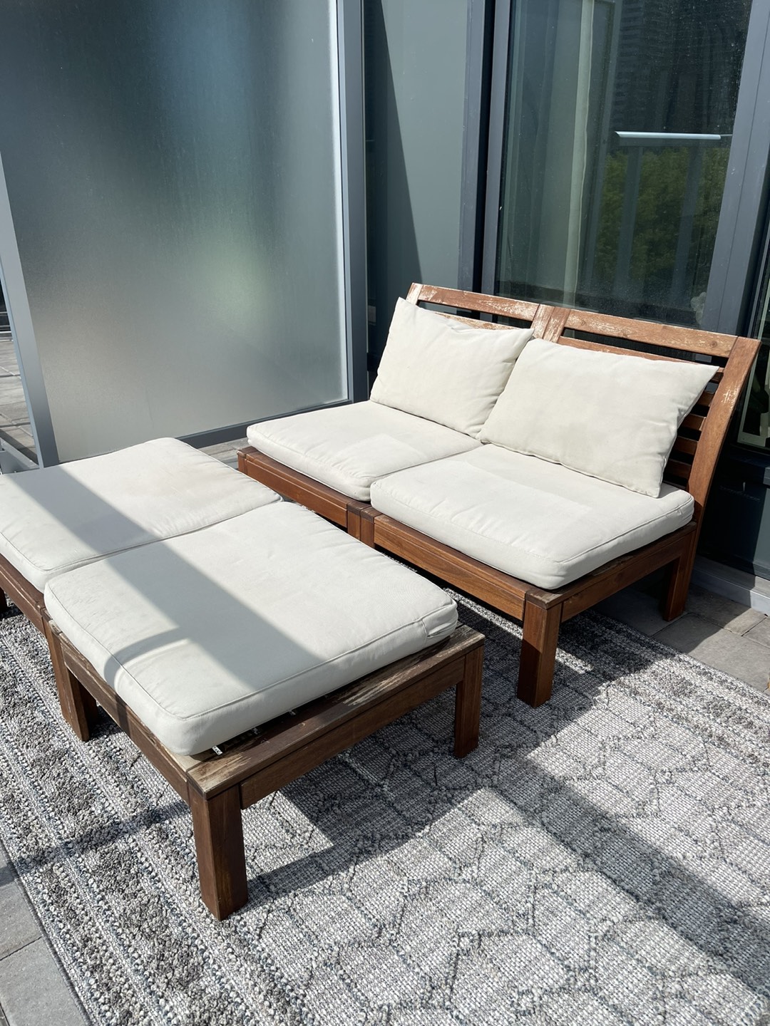 Versatile Patio Lounger Set