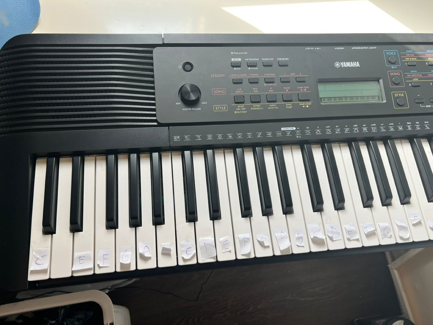 Yamaha Digital Keyboard  PSR-E273