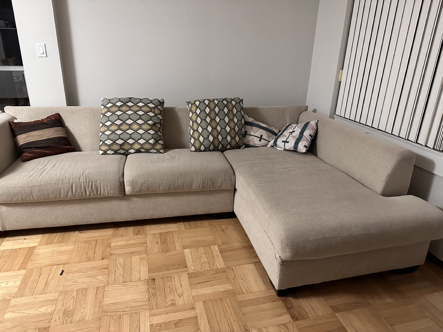 L Shaped couch sofa thumbnail