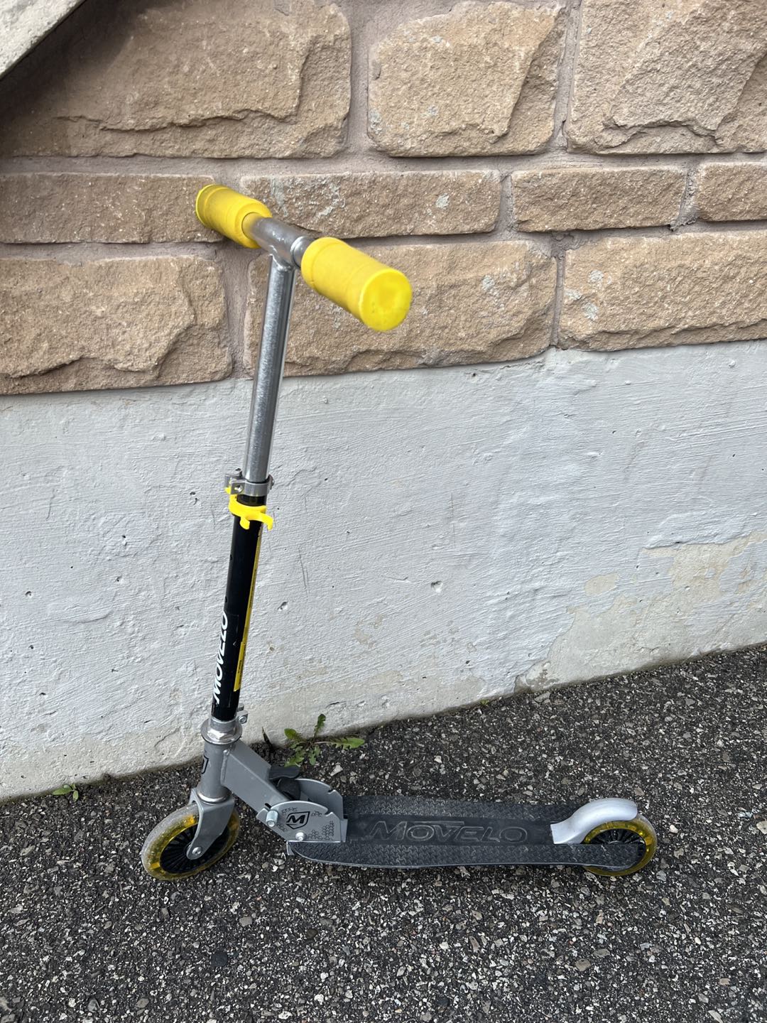 Kids scooter