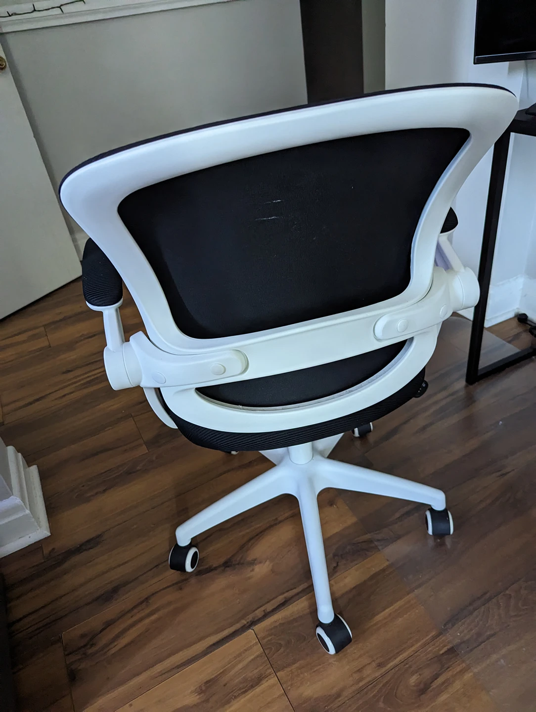 Office desk chair - photo 3