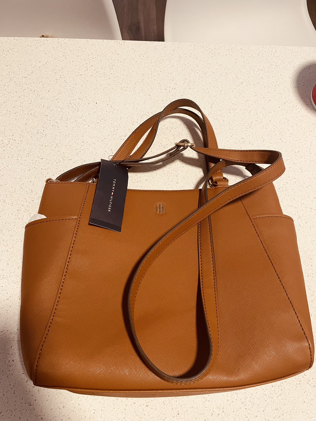 Brand New Tommy Hilfiger Bag - Still with the tag - photo 2