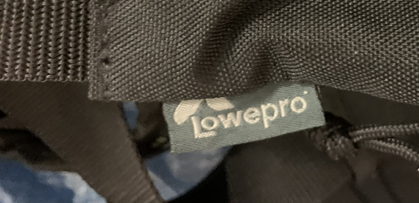 Lowpro Camera Bag/ Utility Bag - photo 3
