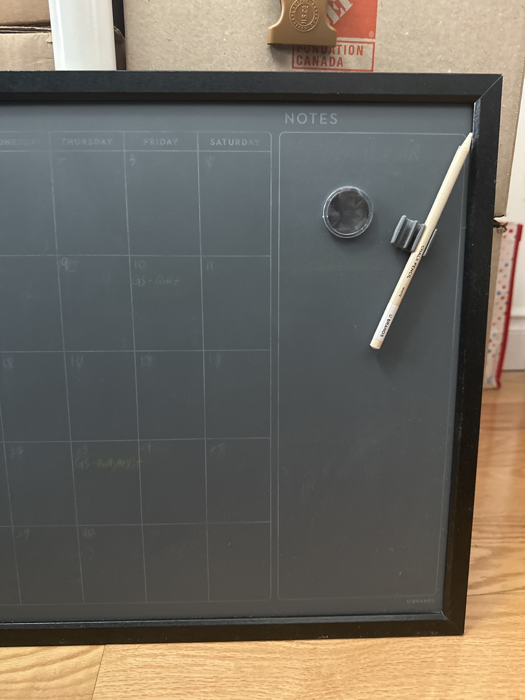 One month calendar schedule planning board blackboard - photo 2
