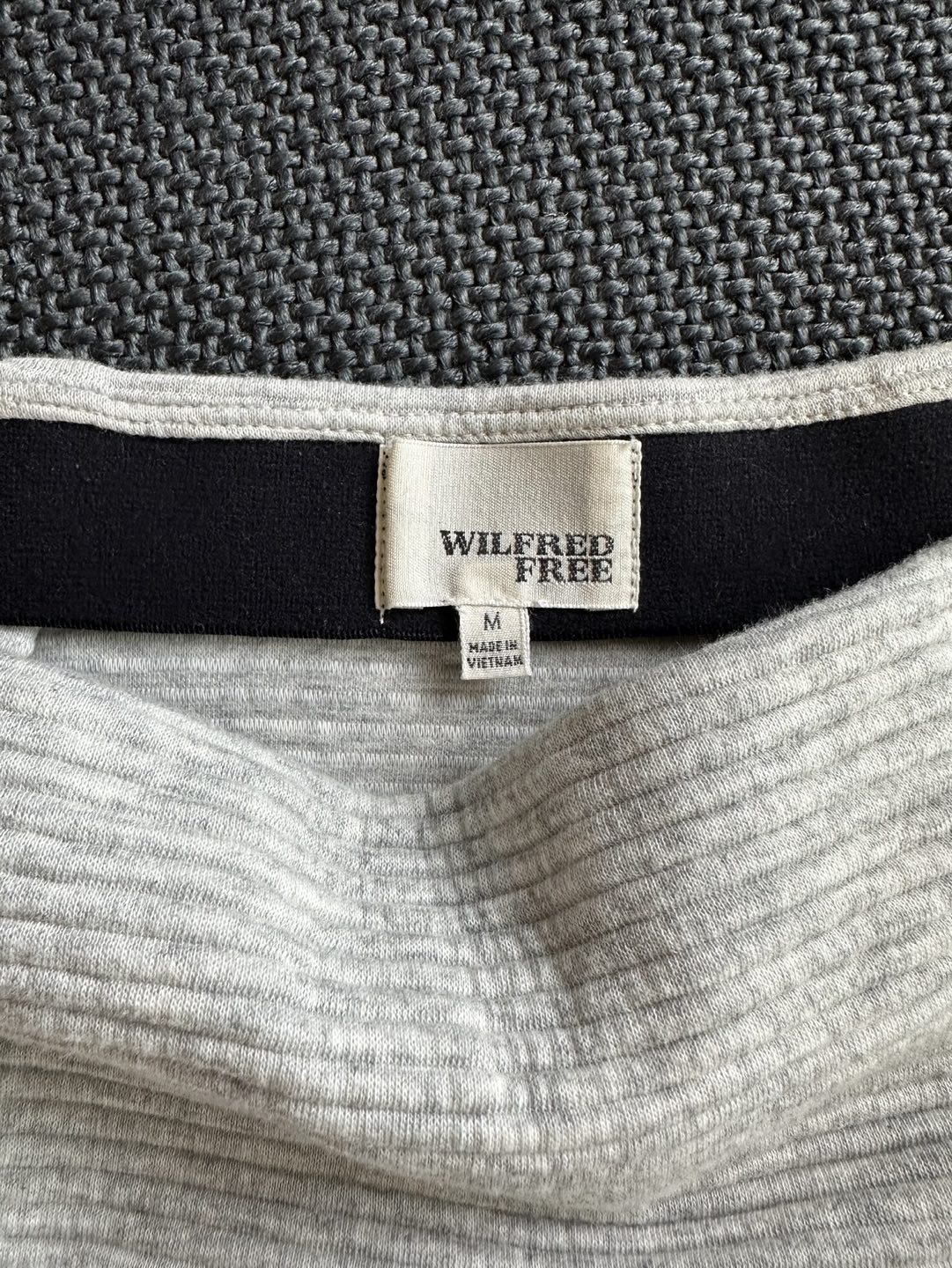 Aritzia Brand New Wilfred Pencil Skirt - photo 3