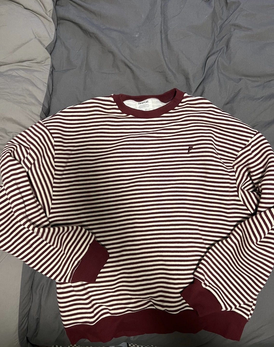 Sweatshirt from Urban Outfitters thumbnail