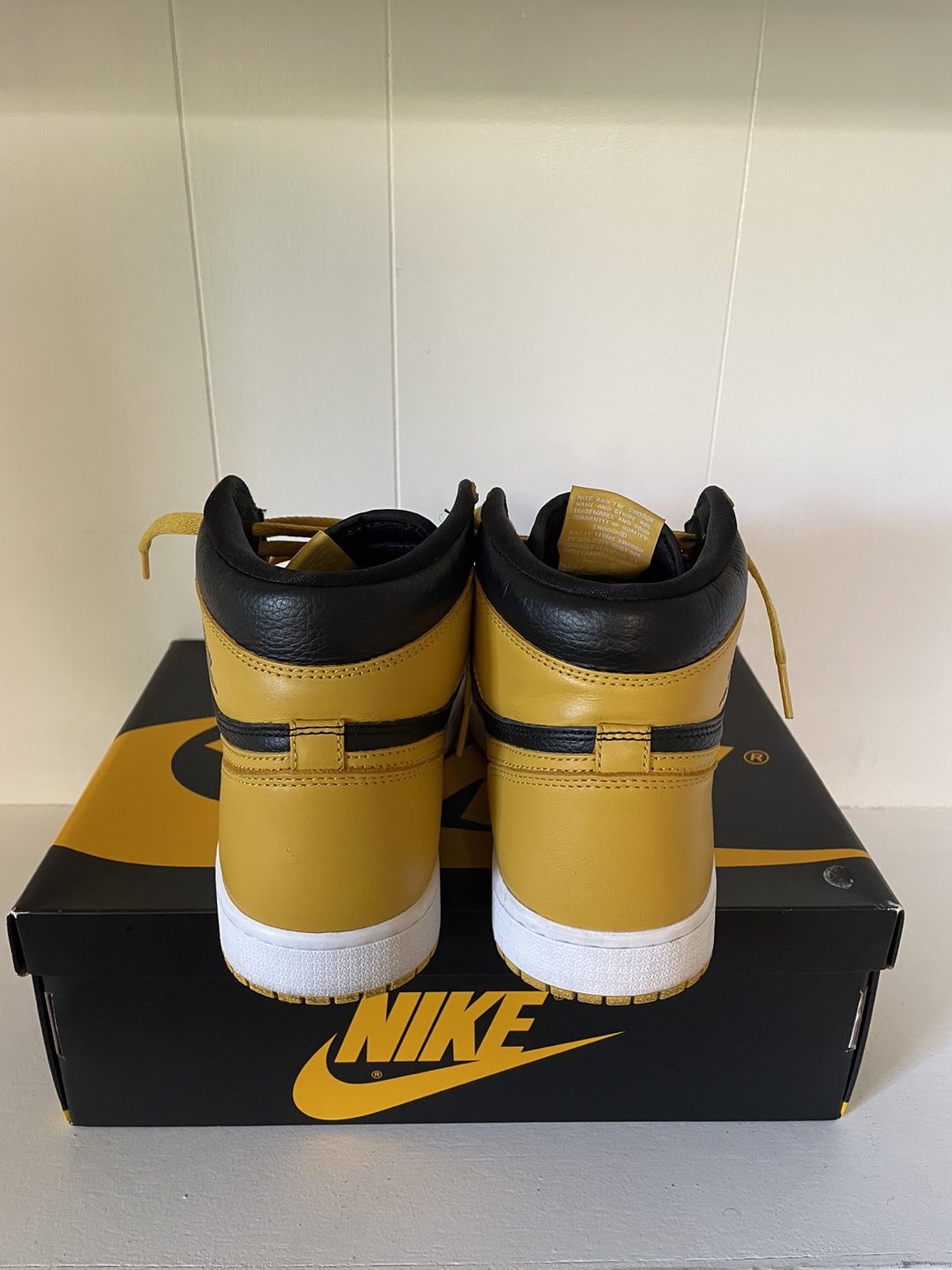 Jordan 1 High Pollen Size 10 with receipt - photo 4