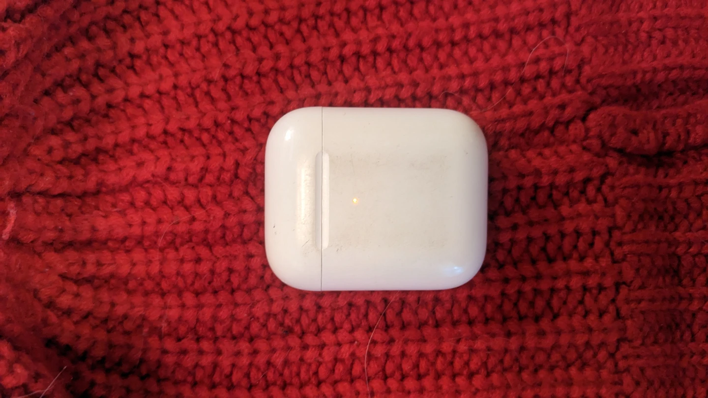 Apple airpod charging case a1938