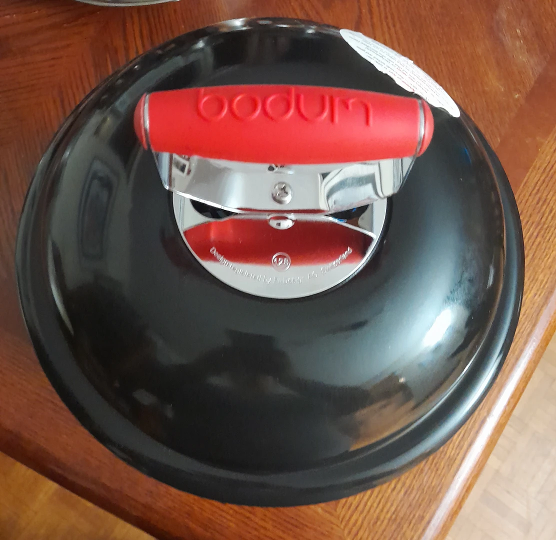 BODUM FYRKAT mini charcoal grill thumbnail