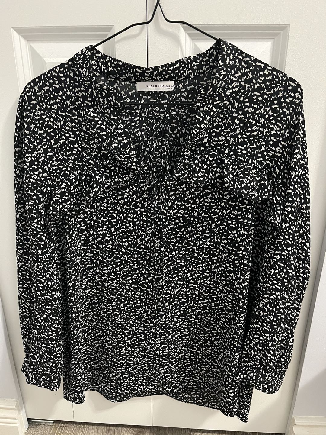 B&W printed blouse
