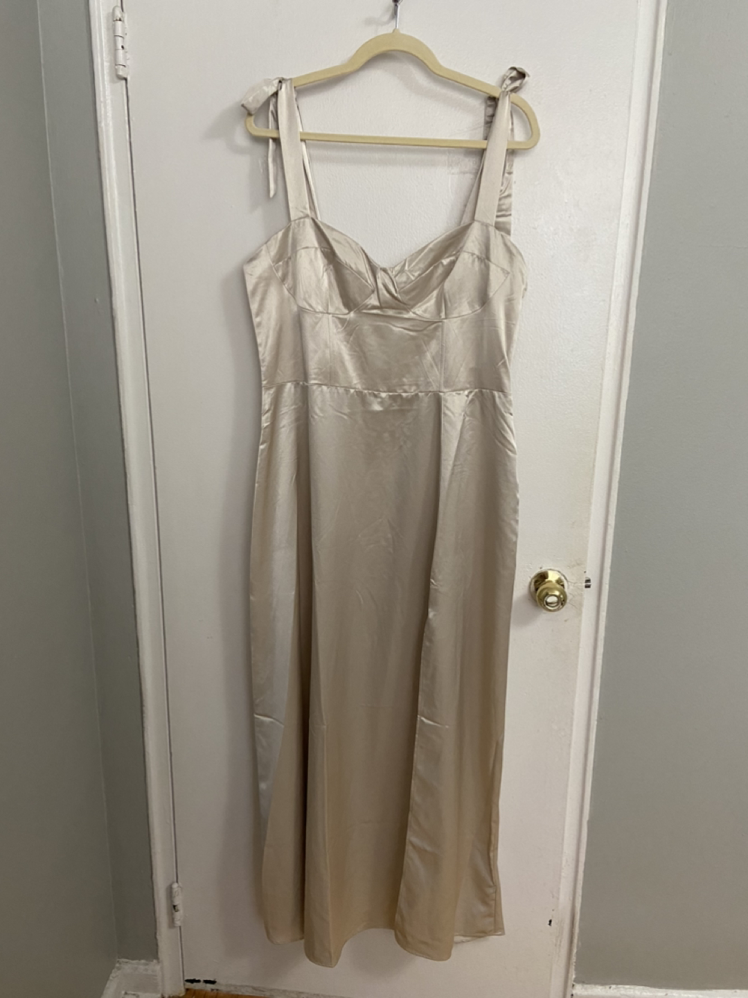 H&M Tie-Strap Bustier-style dress - Large image indicator(2)