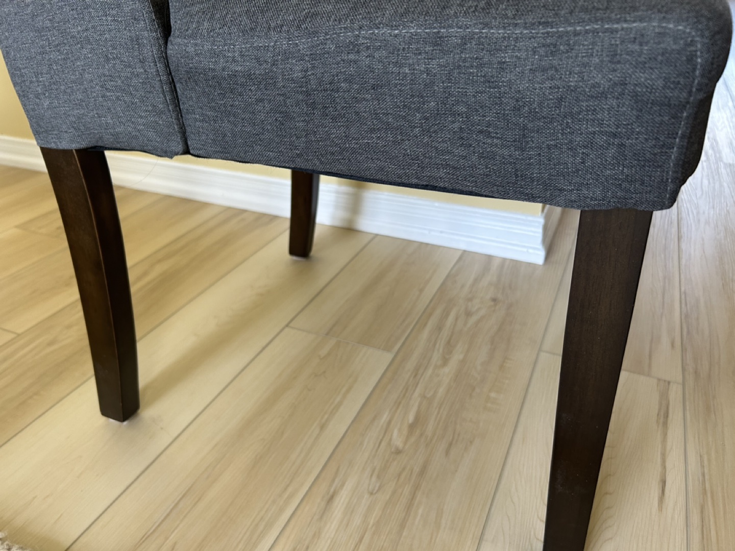 Stong wingback dining chair - photo 4