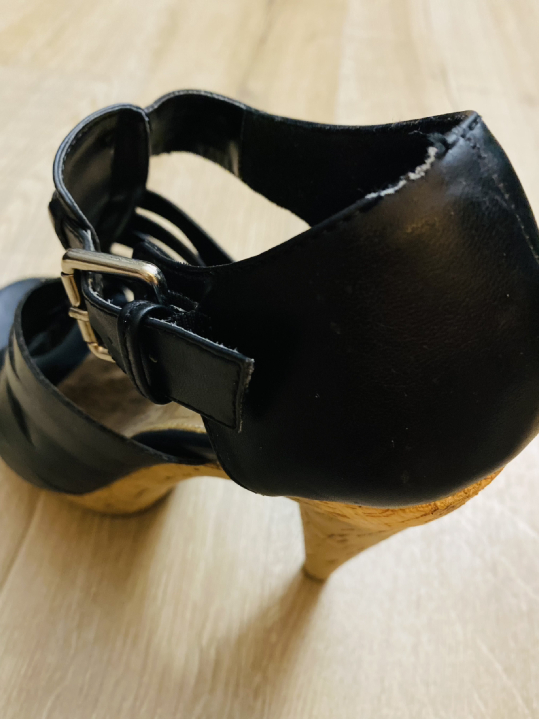 Robert Vianni Platform High Heels - photo 3