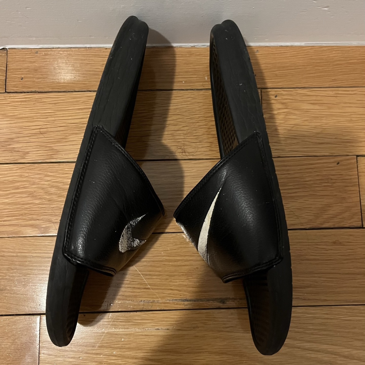 Nike Slides in black - photo 4