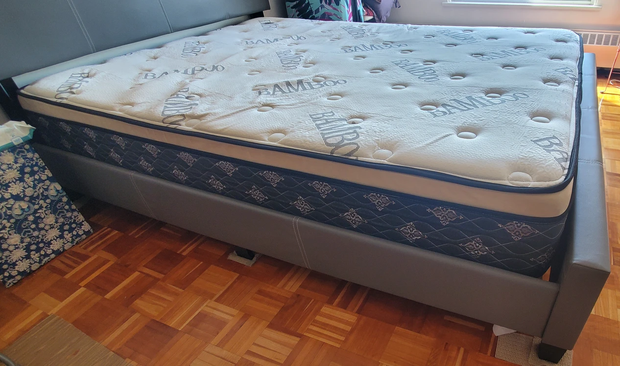 Bed Frame and Mattresses for sale - Queen - photo 2