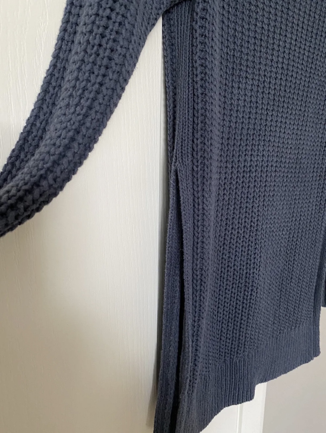 Wilfred sweater Size XXS. image indicator(3)