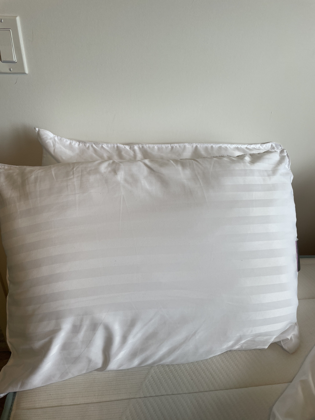 2 pillows