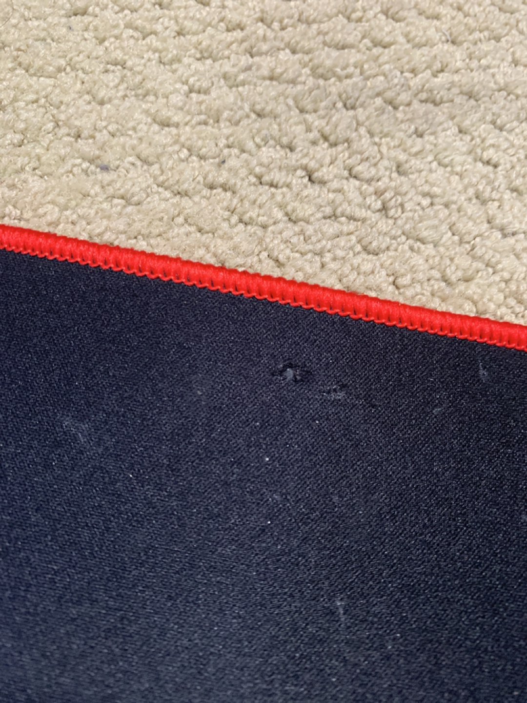 Old dirty L mouse pad. Gamer Used - photo 2