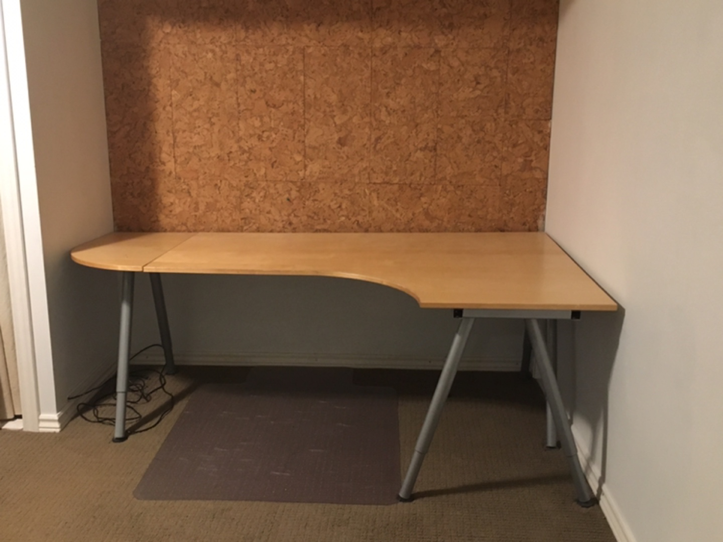 Free Ikea Desk