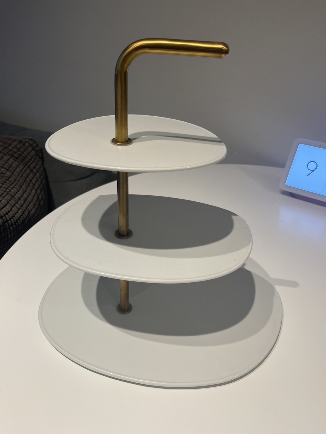 Ikea ceramic serving stand 3 tires