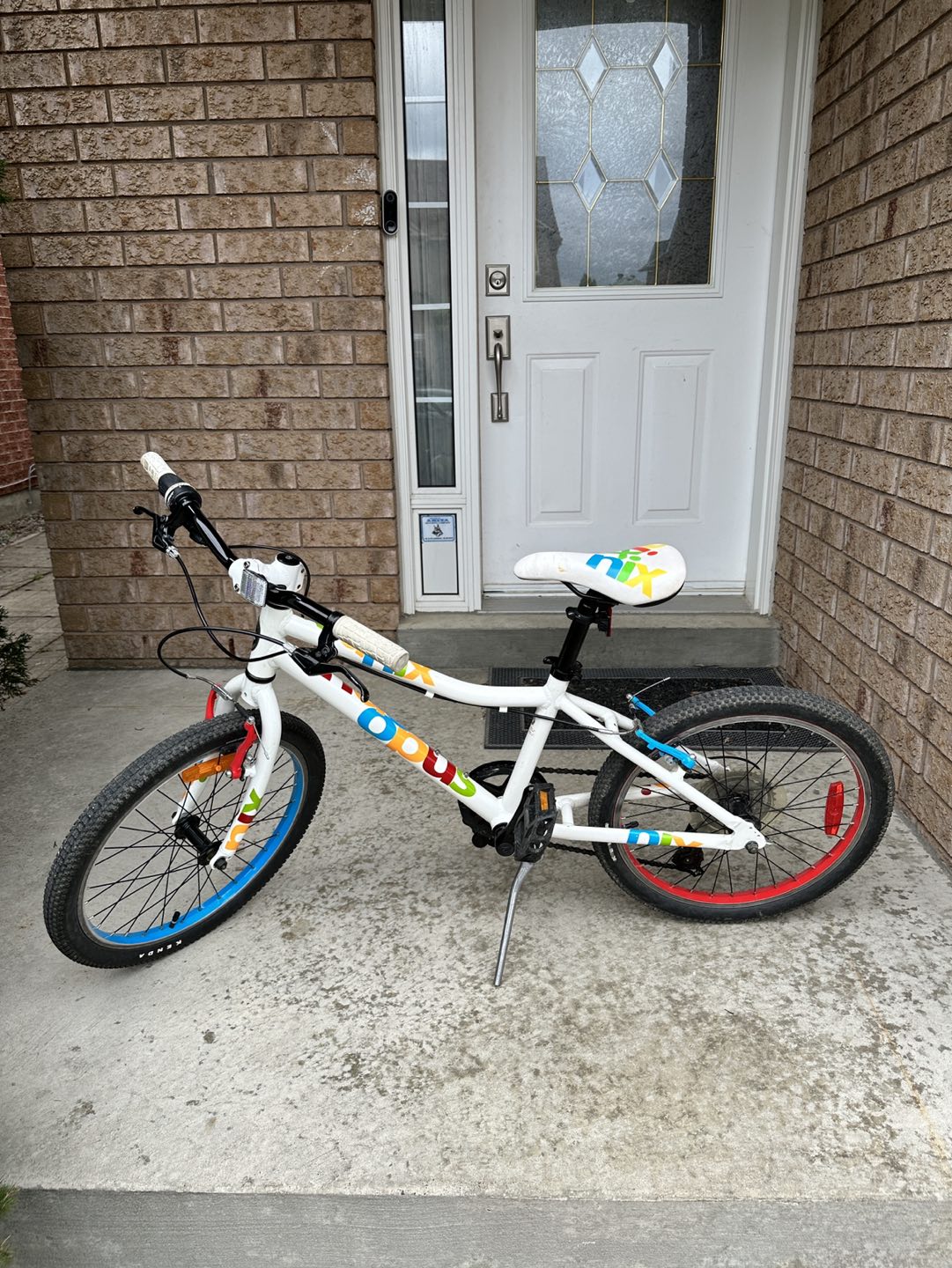 Opus Nix Kids Mountain Bike Bicycle