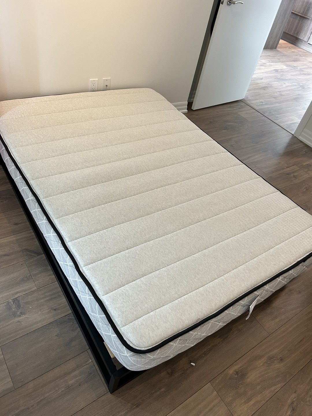 Mattress Sealy Optimum - photo 3