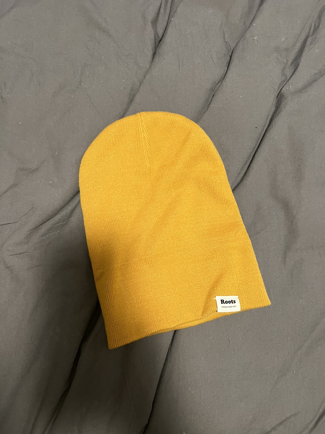 Roots beanie thumbnail