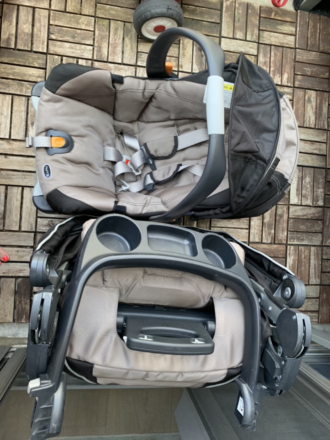 Chico Bravo 3in1 travel system