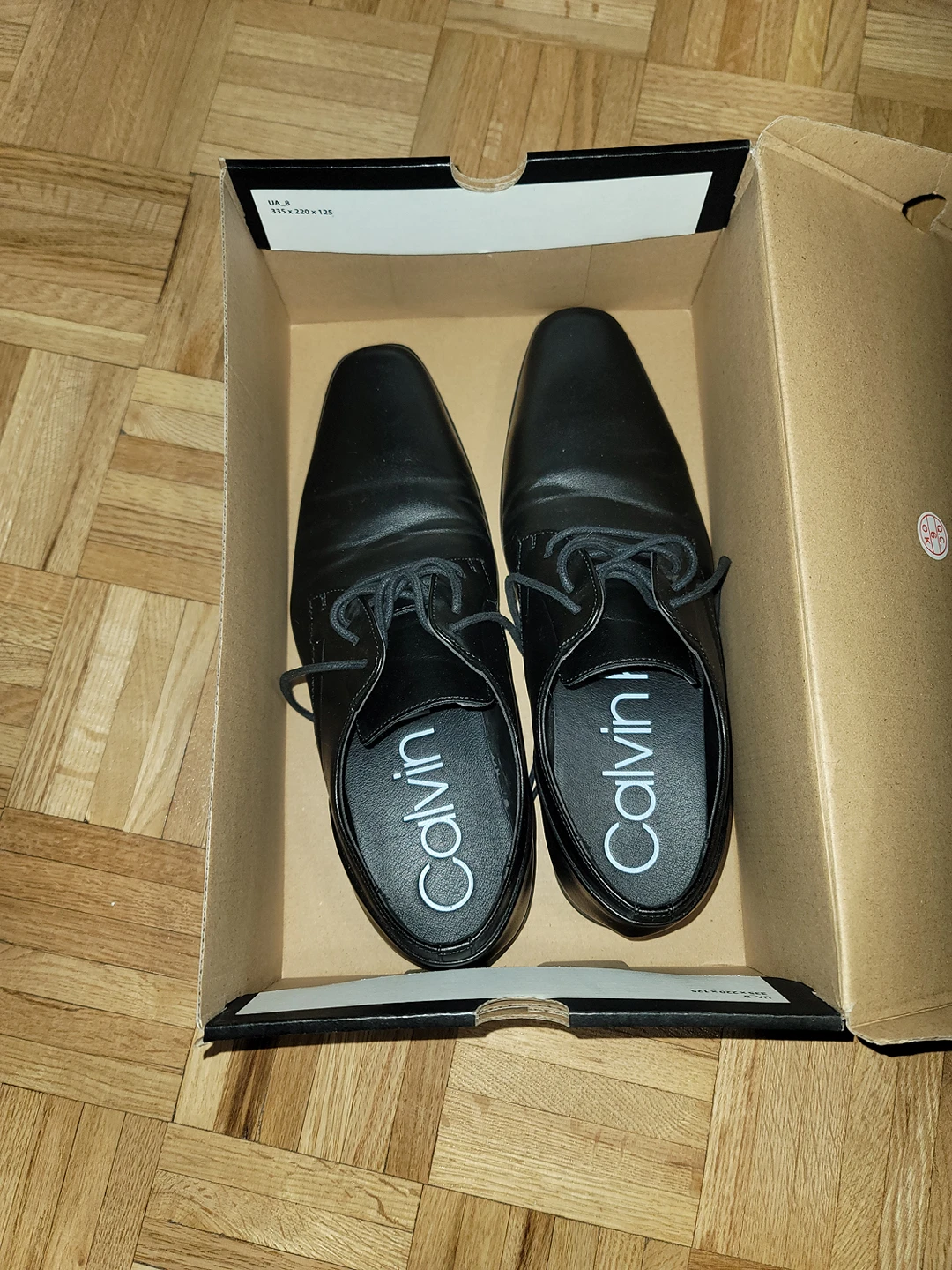 Calvin Klein Dress Shoes for Men Size 9 - Good Condition