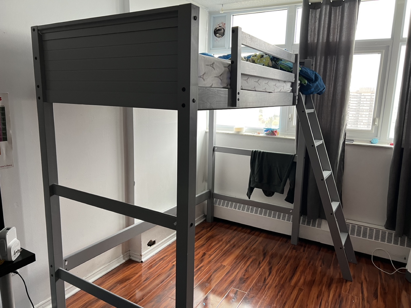 Twin Loft Bed thumbnail