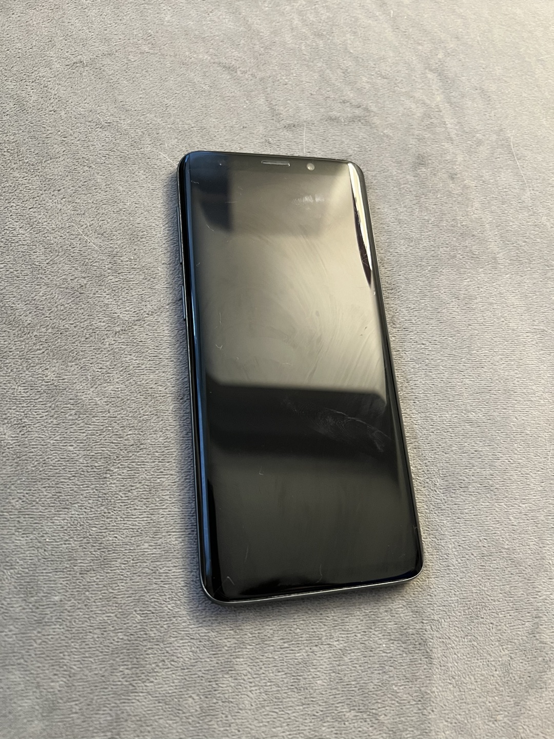 Unlocked Samsung S9 Plus 64GB thumbnail