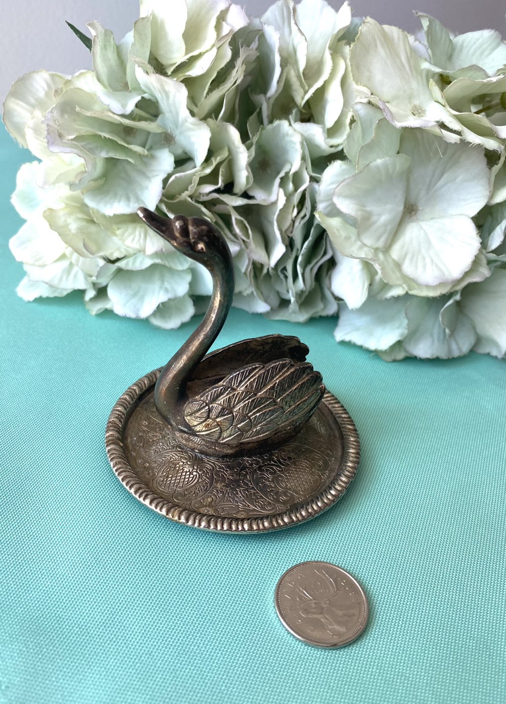 Vintage swan metal jewelry hanger. - photo 2