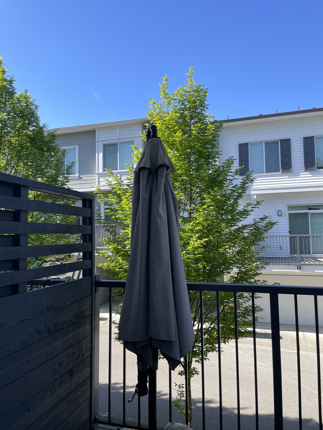 Patio umbrella