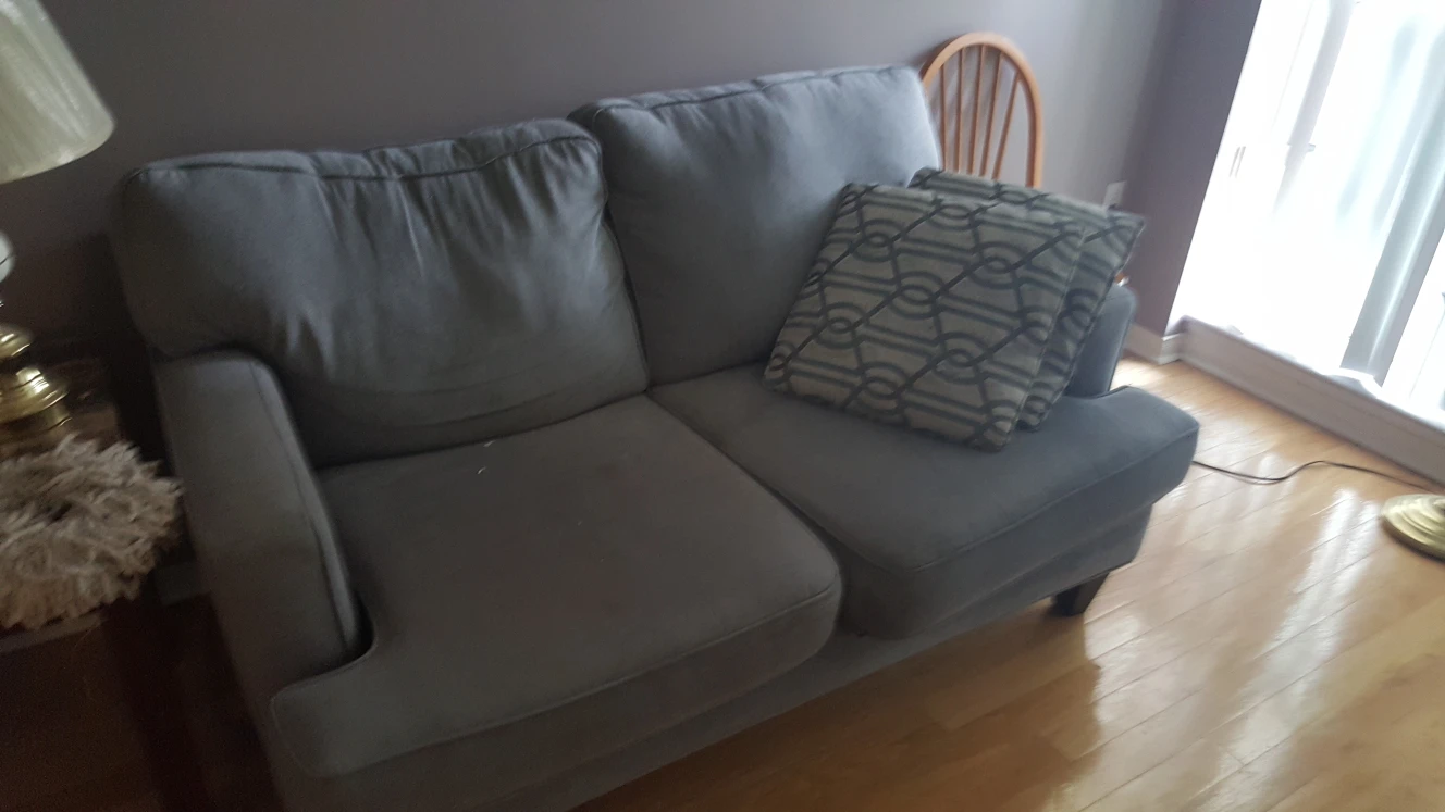 various sized couches - photo 3
