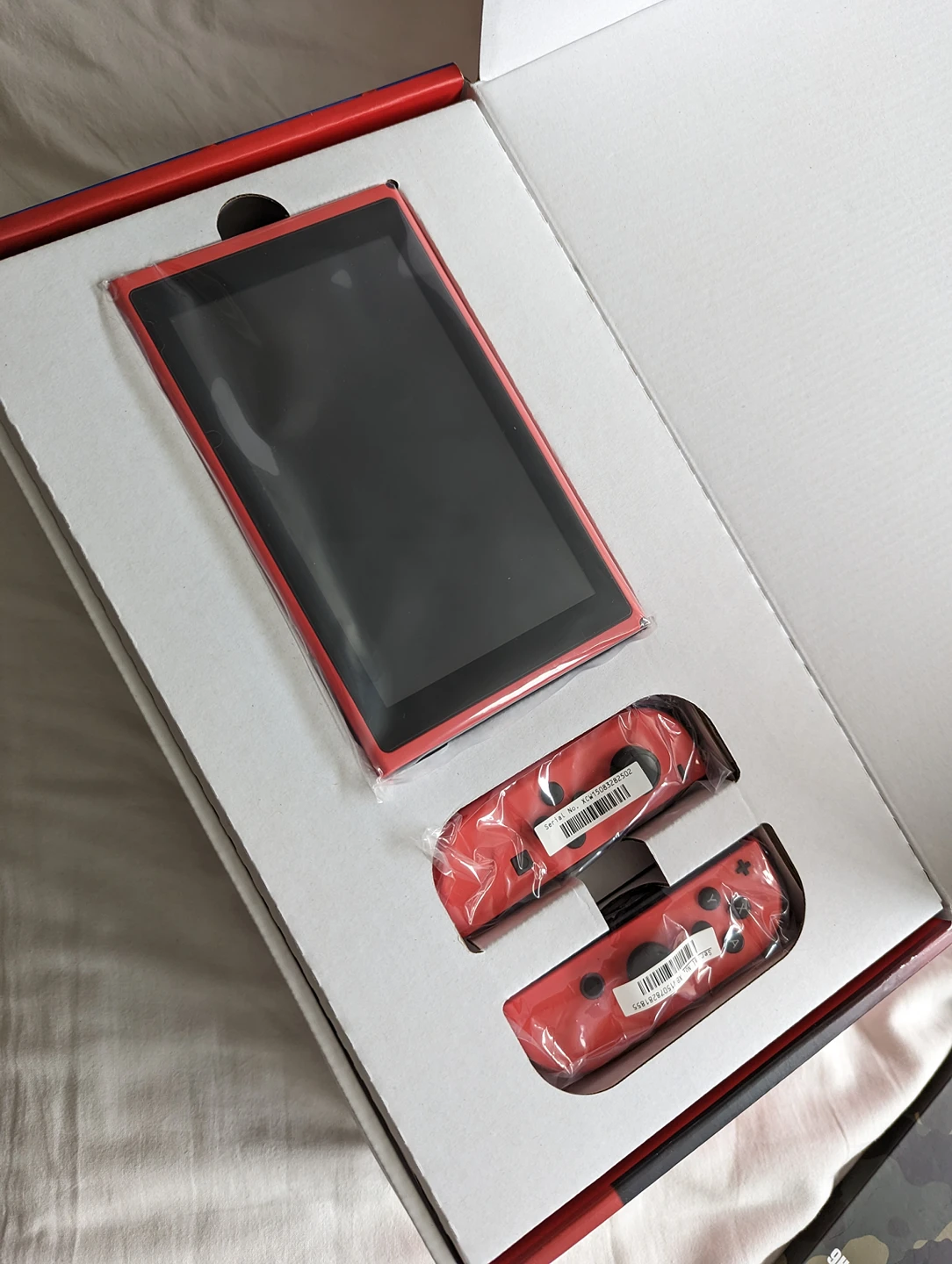 Nintendo Switch Mario Red & Blue edition image indicator(2)