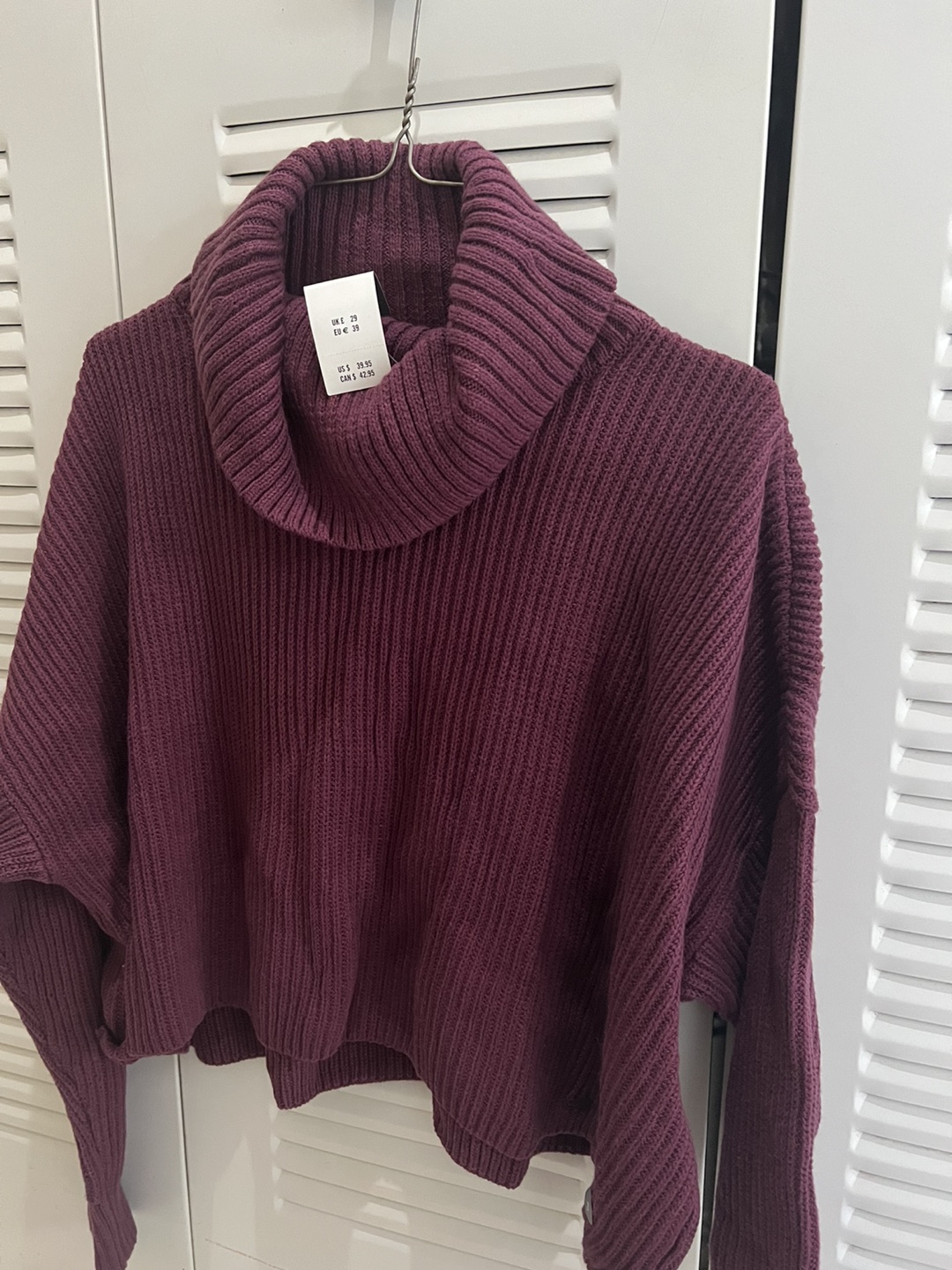 Hollister sweater brand new - photo 3