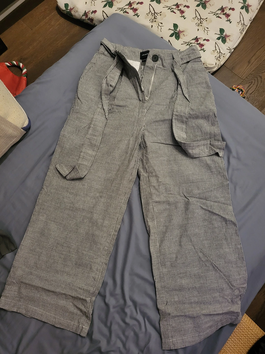 Frank and Oak pants thumbnail