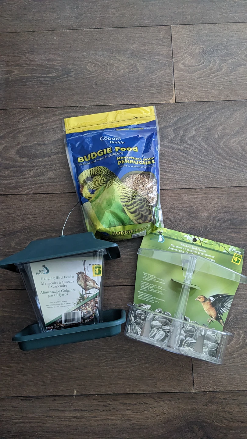 [Brand New] Bird feeders and seeds