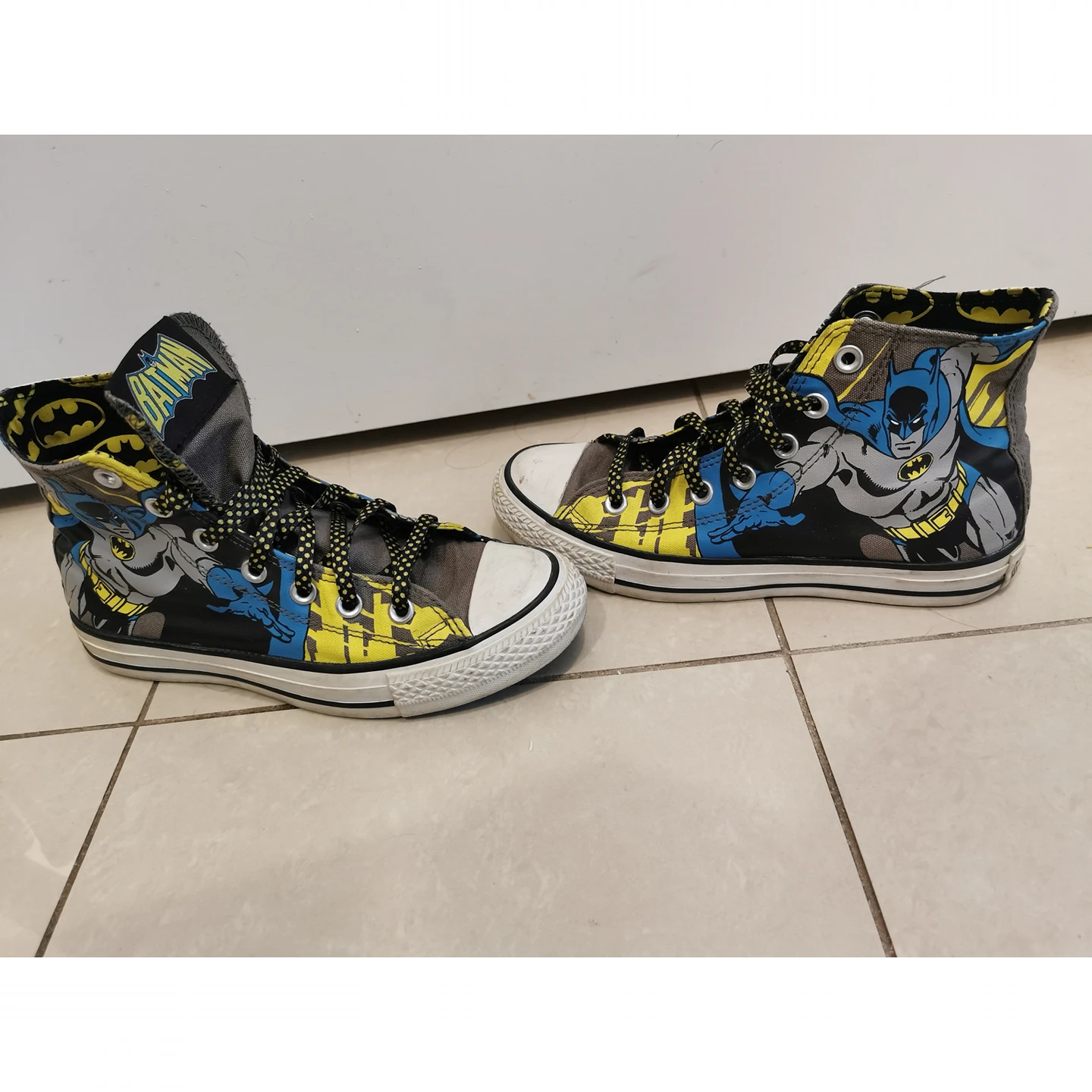 Special Edition Batman Converse - photo 2