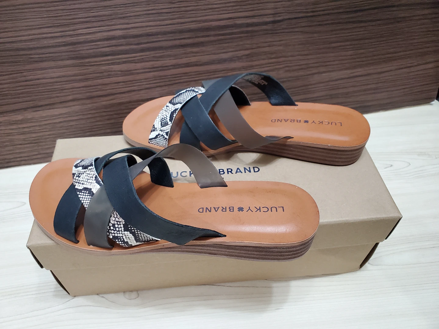 LADIES LUCKY BRAND SANDALS BLACK/SMOKE 6M - photo 4