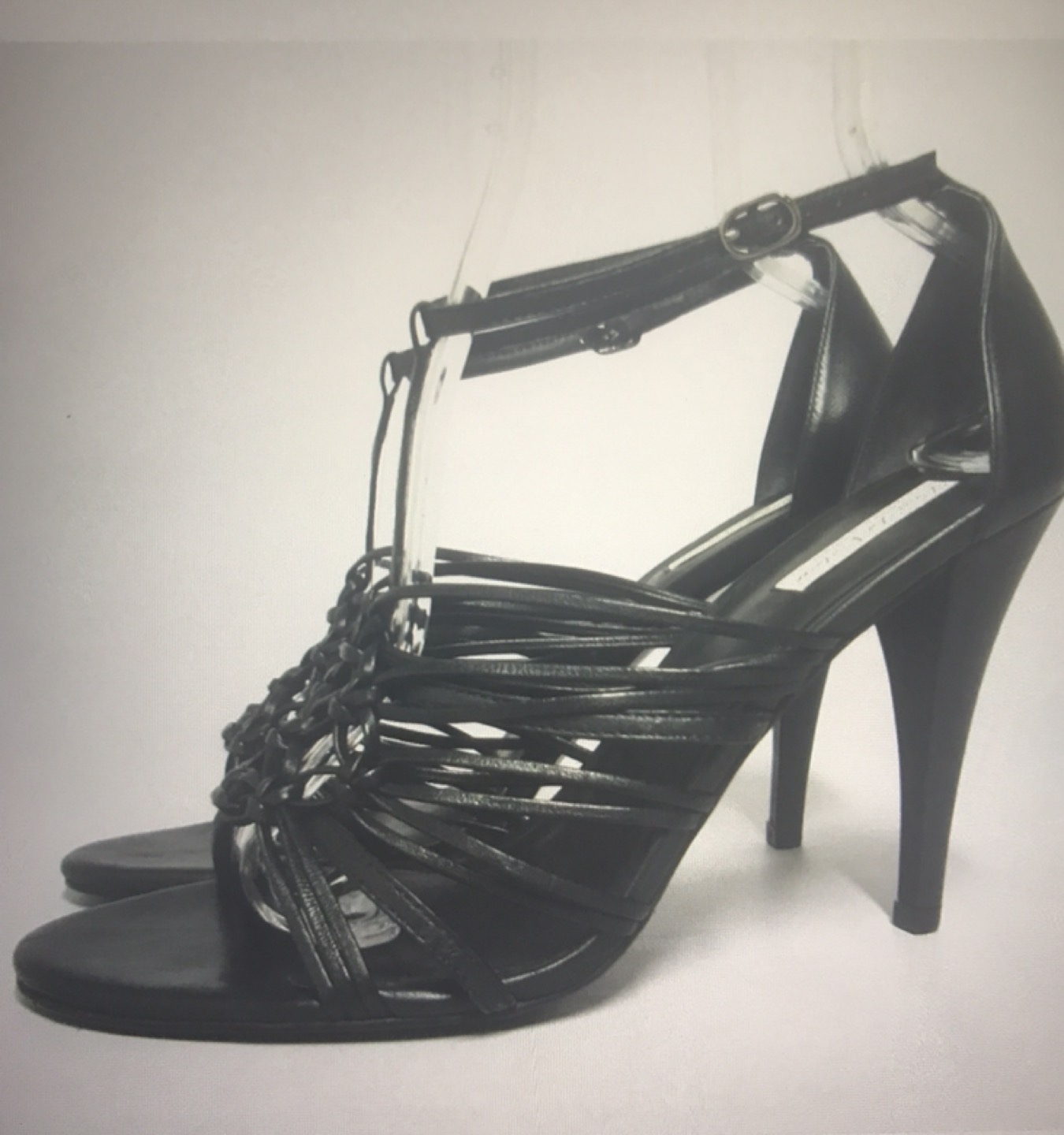 New POUR LA VICTOIRE Black Strappy Heel Leather Sandals 7 image indicator(2)
