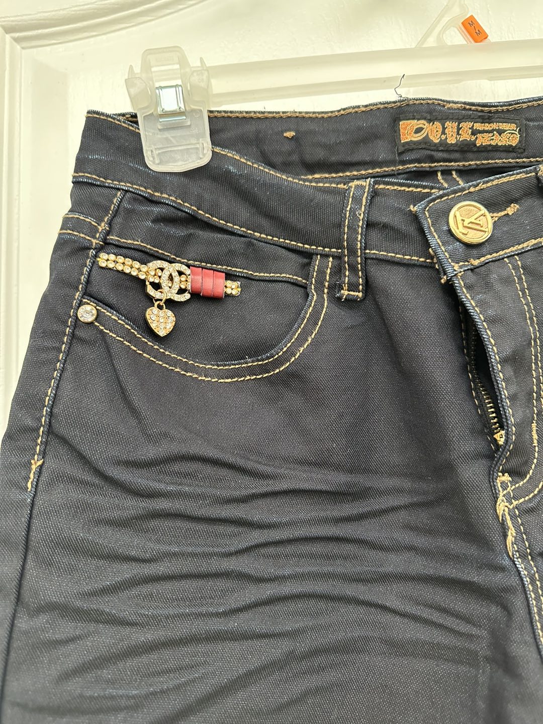 Navy Blue Carpi 🥕 image indicator(3)