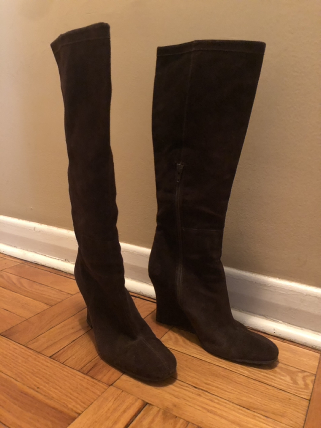 Carlos Falchi Chocolate Brown Suede Boots - photo 3