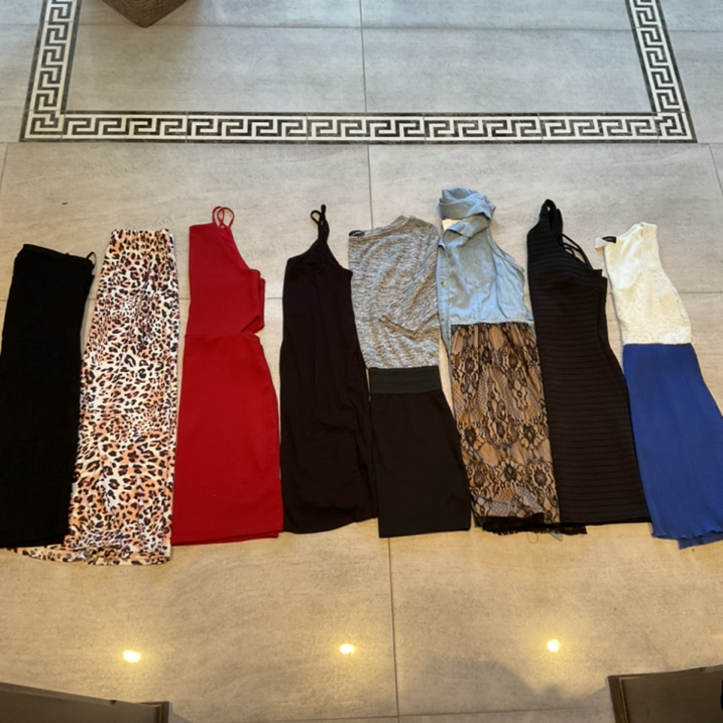 XS/S Summer Dresses and Skirt - Lot of 8️⃣ pieces